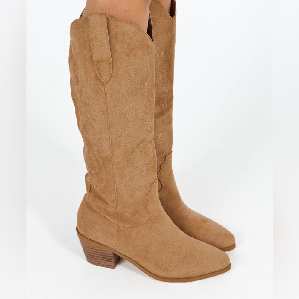 Billini Urson Suede Boots Size 8